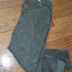 GAP GIRLFRIEND FIT CHINOS